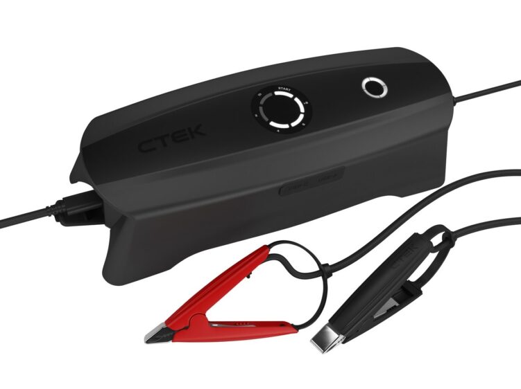 INTEC - caricabatterie e mantenitore CTEK CS FREE