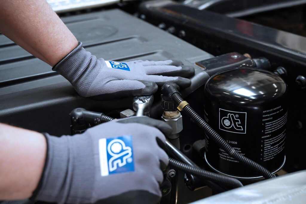 Diesel Technic - Parts Specialists