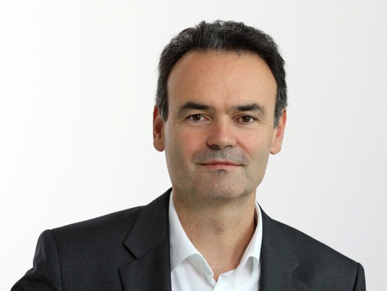 Scharrer Otmar Dr 10-2020