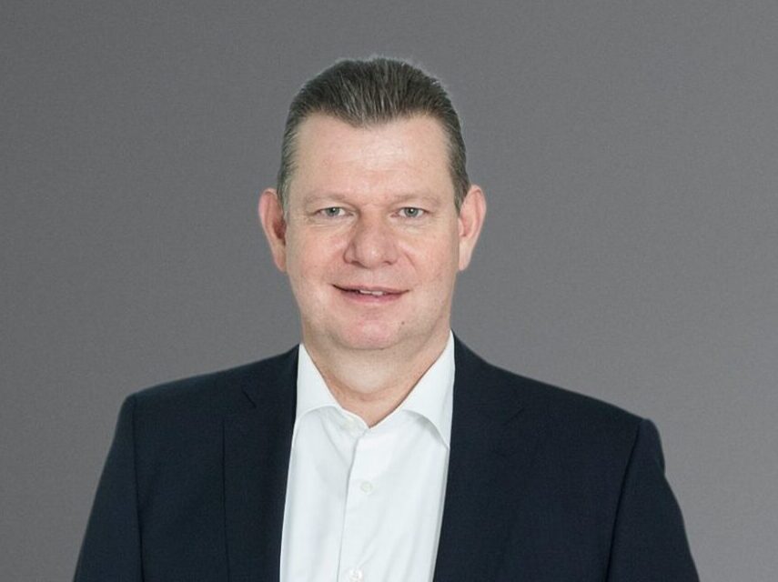 Dr. Peter Laier, 54, wurde vom Aufsichtsrat der ZF Friedrichshafen AG neu in den Vorstand des Unternehmens berufen; er wird vom 1. Januar 2023 an die Divisionen Commercial Vehicle Solutions (CVS) und Industrietechnik verantworten. // The ZF Friedrichshafen AG Supervisory Board has appointed Dr. Peter Laier, 54, to the company’s Board of Management. He will be responsible for the Commercial Vehicle Solutions (CVS) and Industrial Technology divisions from January 1, 2023.