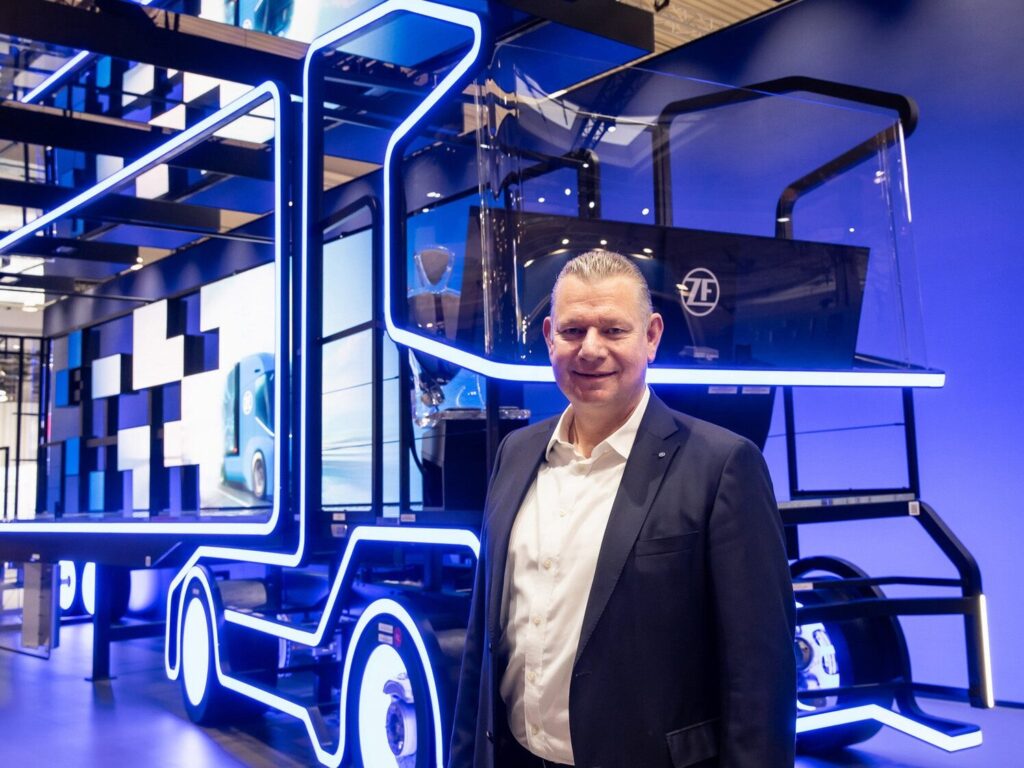 16.09.2024, IAA Transportation 2024, Prof. Dr. Peter Laier, ZF Vorstandsmitglied, auf dem Messestand der ZF Friedrichshafen AG, IAA Nutzfahrzeuge. Foto: Helge Krückeberg