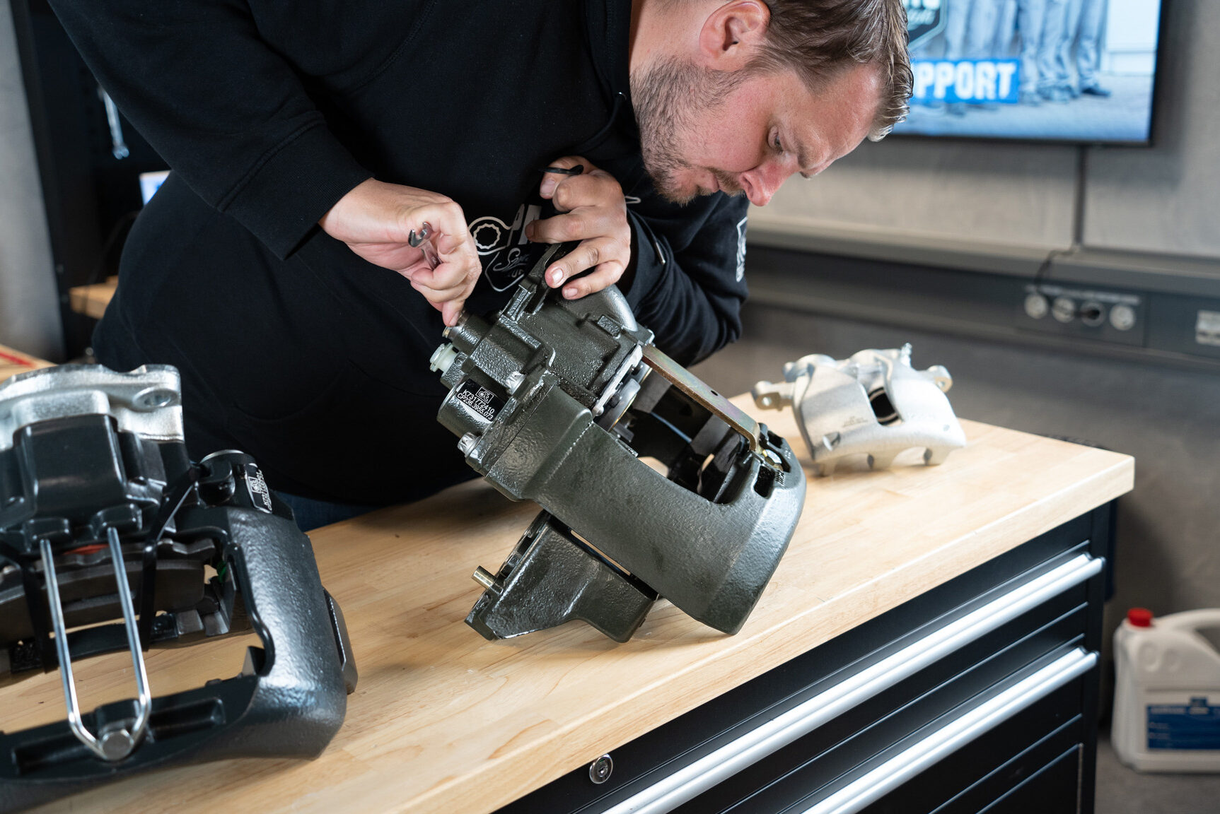 DT Spare Parts_Brake-Calipers_03