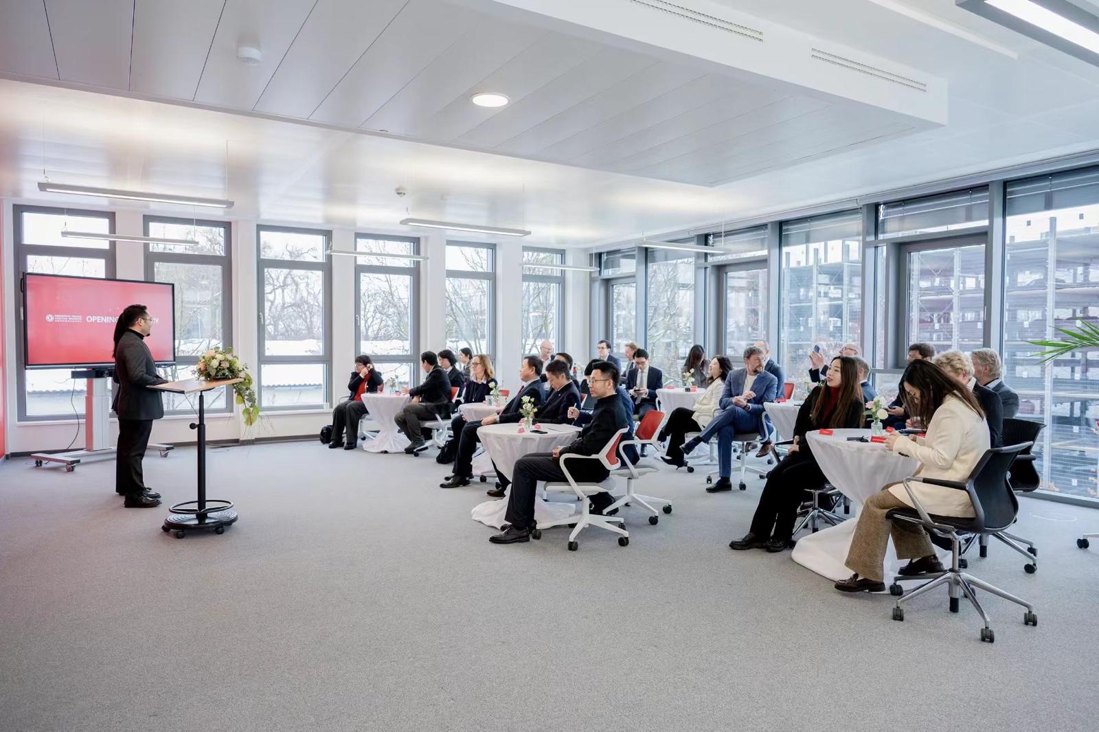 Cerimonia apertura Styling Design Center