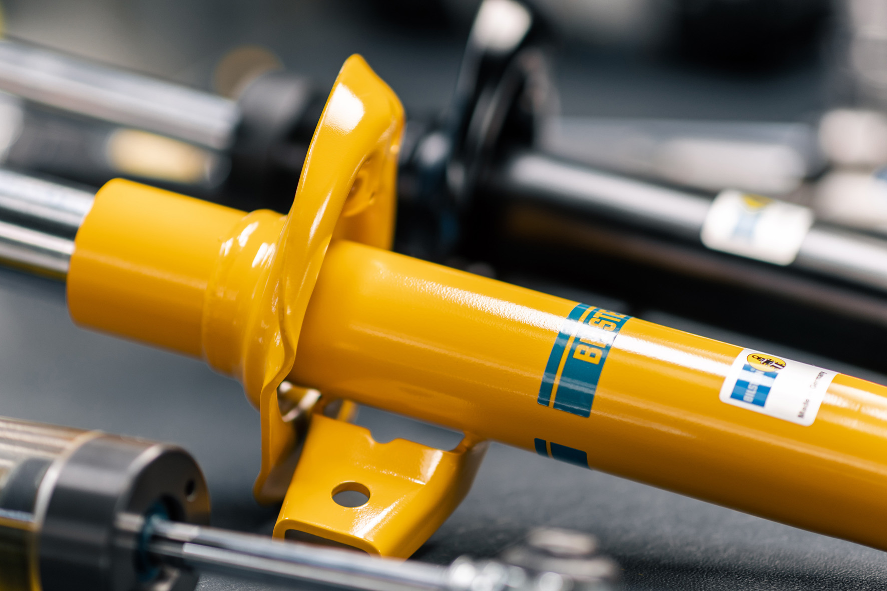 Car,  Product,  Car,  Product,  Workshop,  B4,  B6,  B4 Air Suspension Module,  B4 DT,  BILSTEIN Academy,  MB GLE,  MB GLS,  OER Videoshooting Academy 2021,  Workshop Tips,  Machine,  Suspension